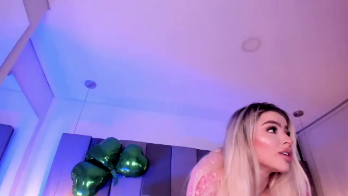 mia-klein