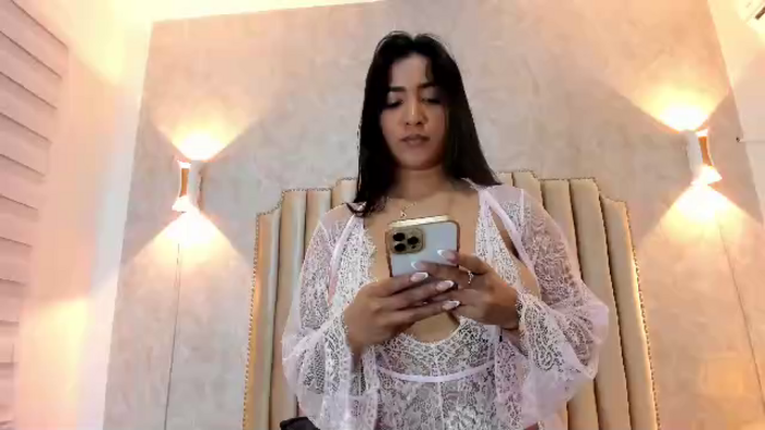 naisha-rousell