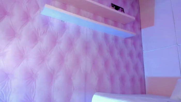 hylari-banks