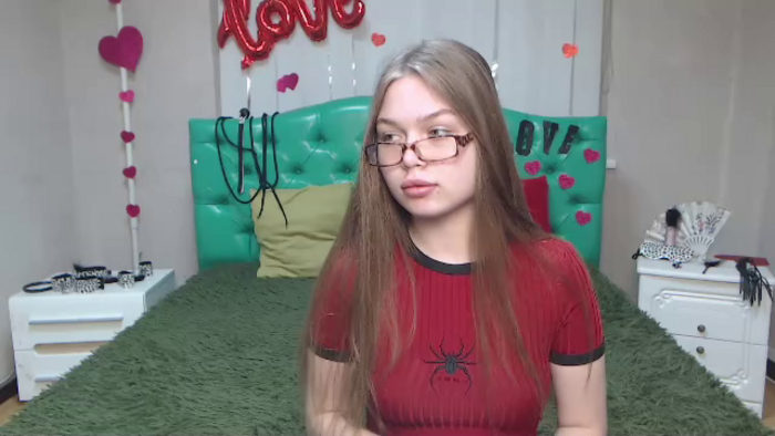 lara-cher