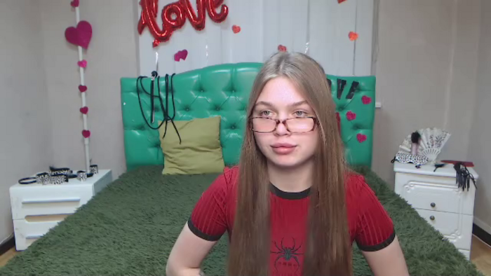 lara-cher