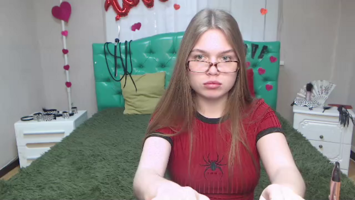 lara-cher