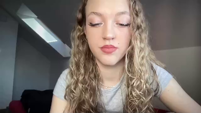 nadya-blue