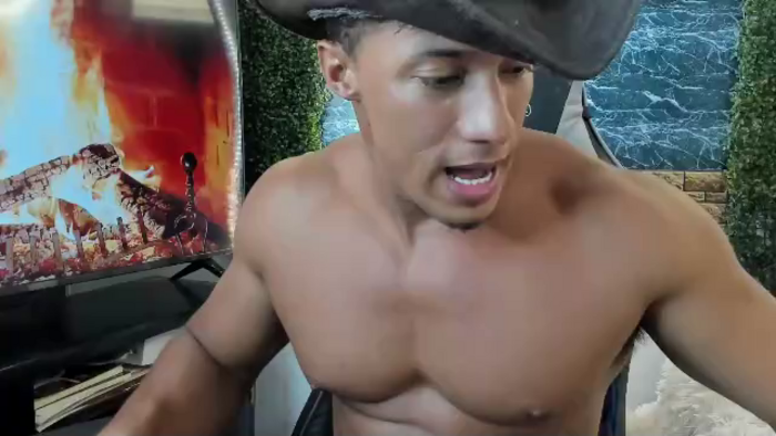 mat-strong