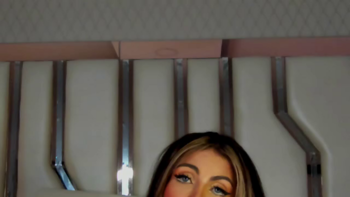 lucy-hillss