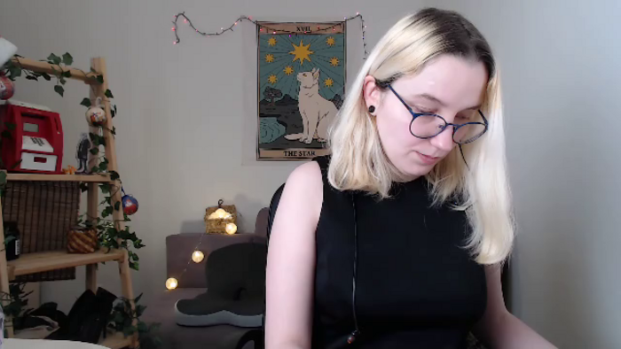 kira-tarot