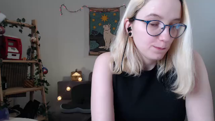 kira-tarot