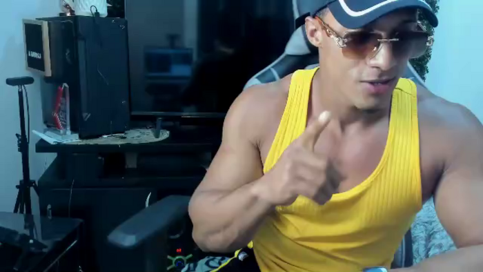 mat-strong