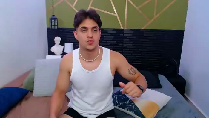 jordan-velez-and-rooney-saenz