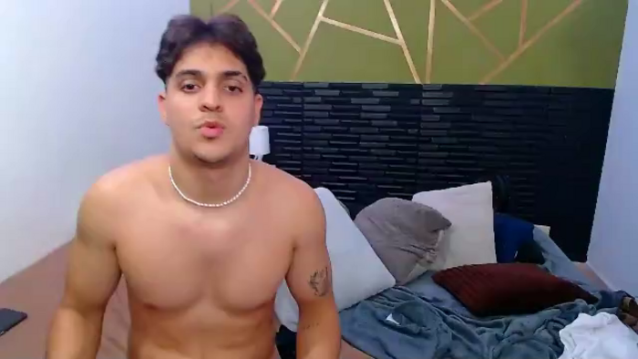 jordan-velez-and-rooney-saenz