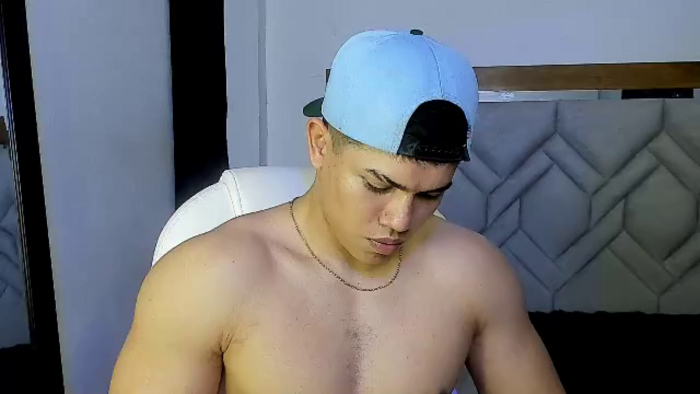 nick-fenix