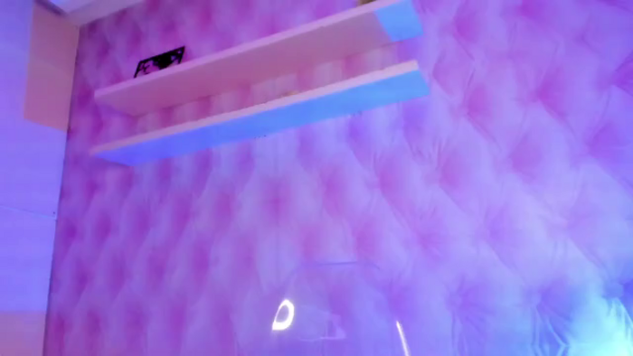 hylari-banks