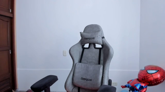 luigi-white