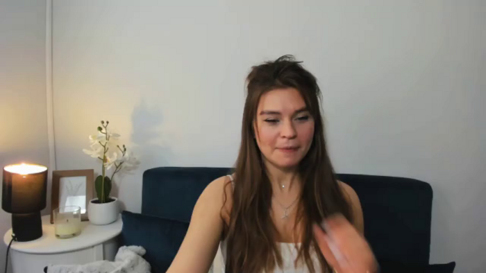 camila-thomson