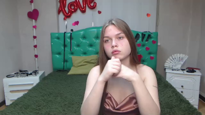 lara-cher