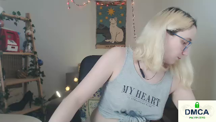 kira-tarot