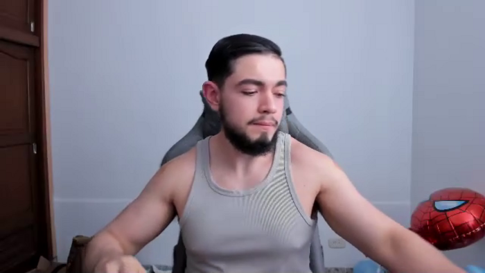 luigi-white