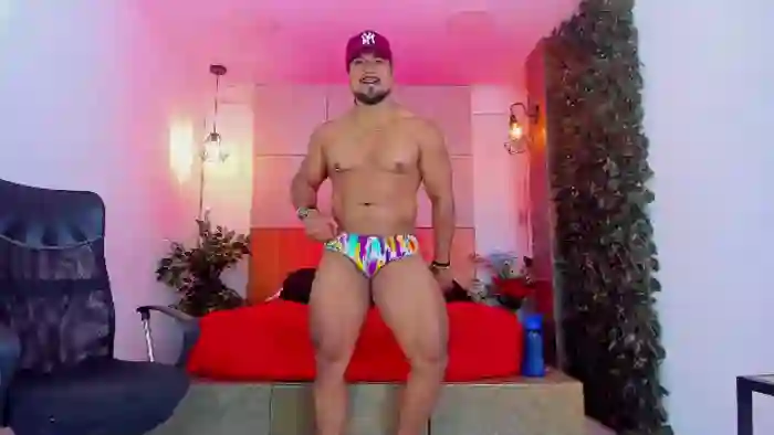 2025/04/04/flirt4free-mike-esteves-07-30-46