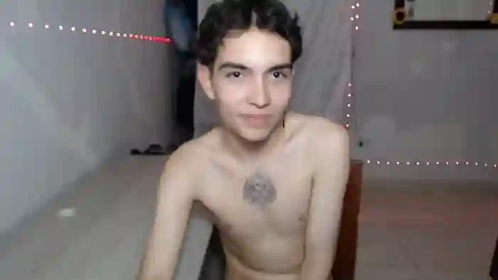 2025/04/04/flirt4free-naughty-thompson-04-22-42