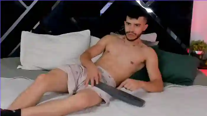 2025/04/04/flirt4free-paul-greco-04-32-35