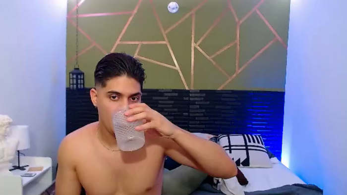 jordan-velez-and-rooney-saenz