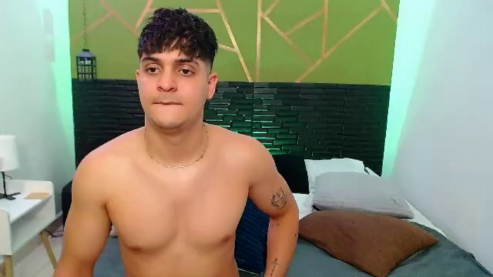 jordan-velez-and-rooney-saenz