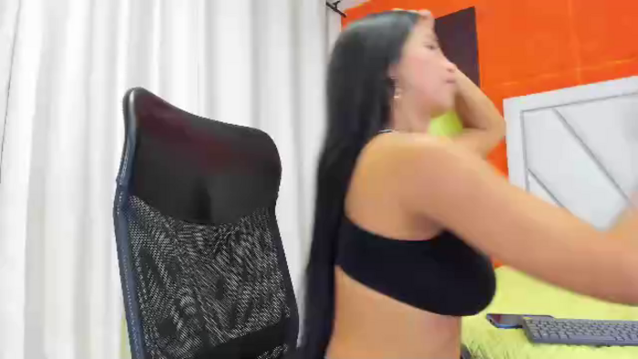 mia-kleim