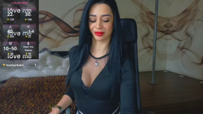 naomi-scarlet