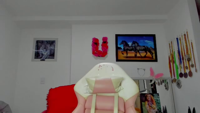 mia-lambertt