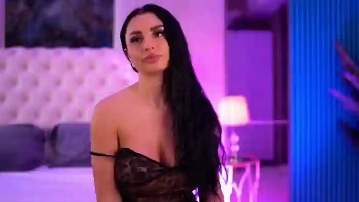 2025/04/17/flirt4free-isabelle-hunt-08-47-55