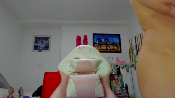 mia-lambertt