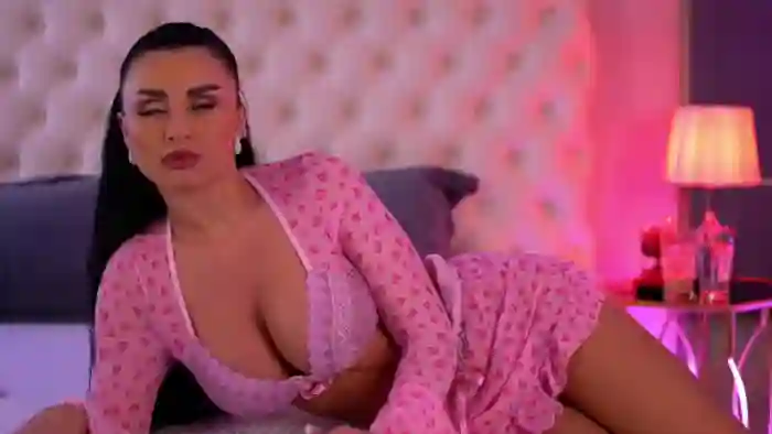 2025/04/19/flirt4free-isabelle-hunt-10-44-28