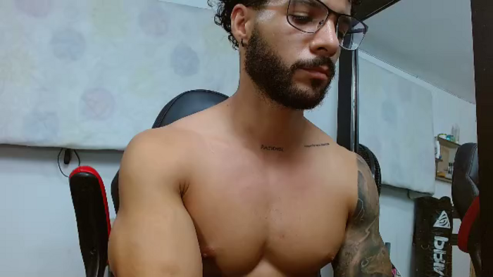 ethan-g