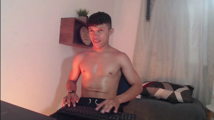lucas-luxx