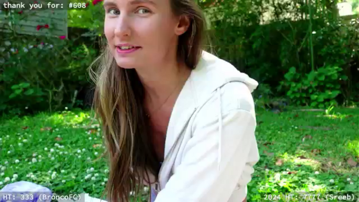 hi_ella