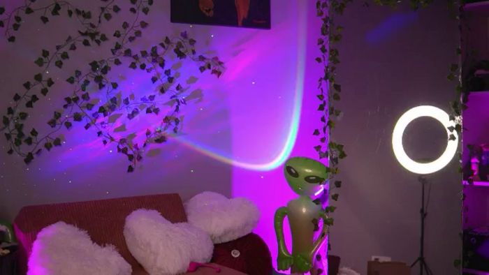 Alieness_Ivy