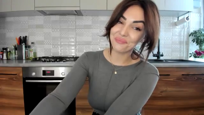 MissNelly_
