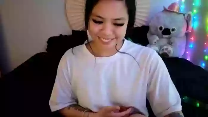 dolllface MFC Cam Show on May, 1 2024, at 08:01:43 UTC