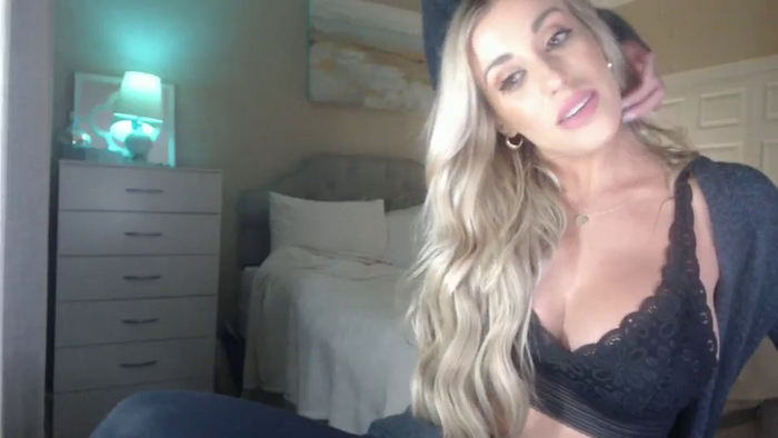 Queen_bambii