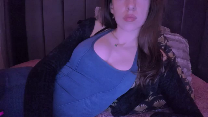 Alluring_