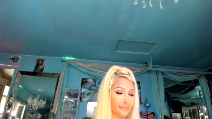 ADRIANA_FOX