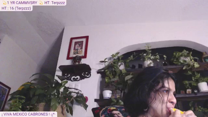 Queensass1