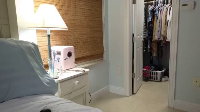 NikiNextDoorr