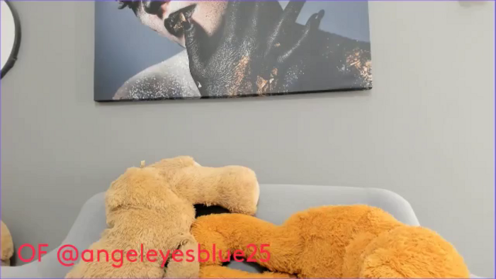 Angeleyesblue