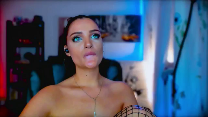 loraine_doll