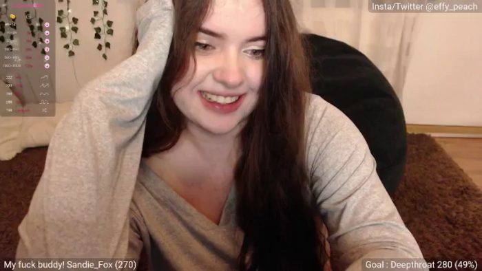 Effy_peach