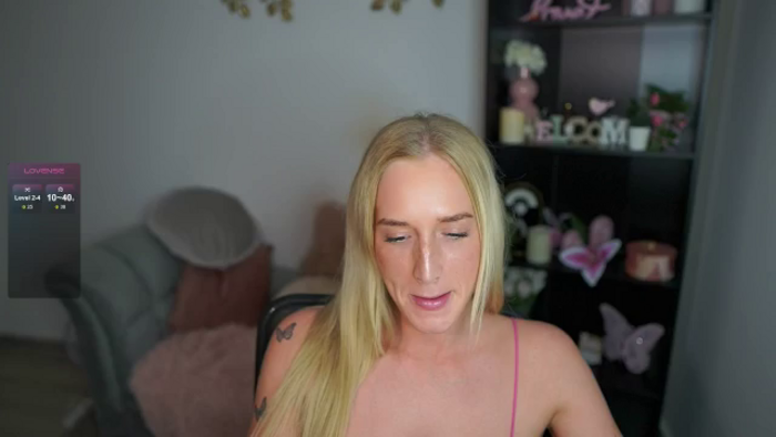 NicoletteShea