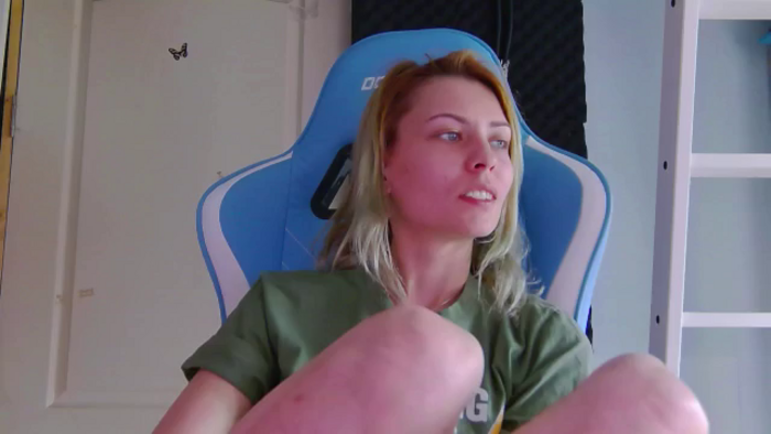 Karoline121