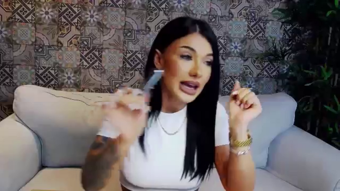 SashaLuss_