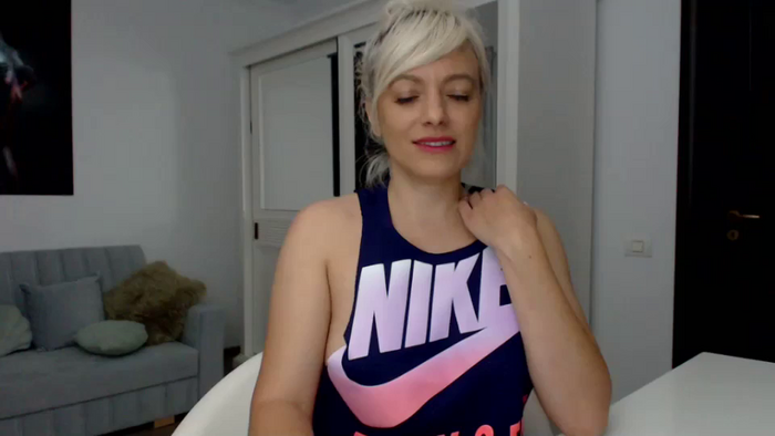 awesomeblonde